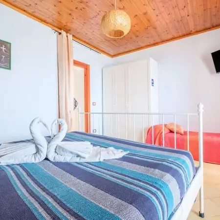 Blue Eden Strait Apartment Messina