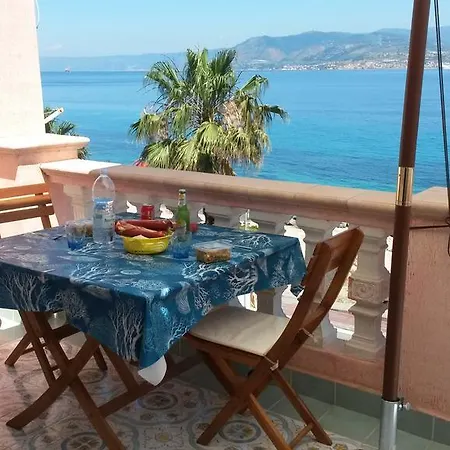 Blue Eden Strait * Messina