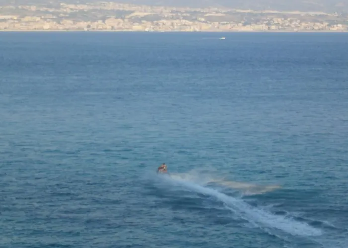 아파트 Blue Eden Strait *