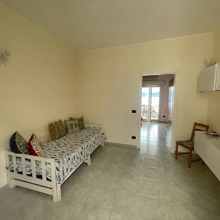 Blue Eden Strait Apartamento *
