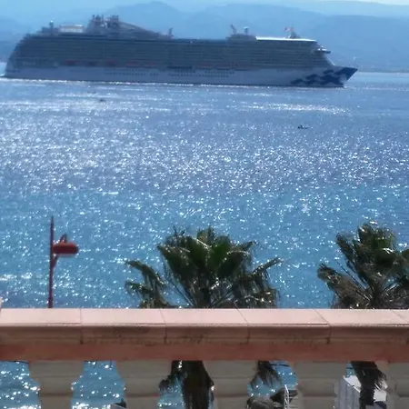 Blue Eden Strait Lägenhet Messina
