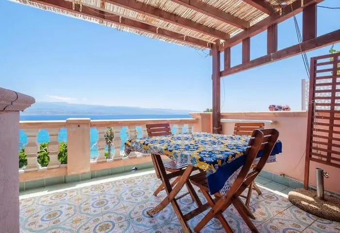 Blue Eden Strait Apartamento *