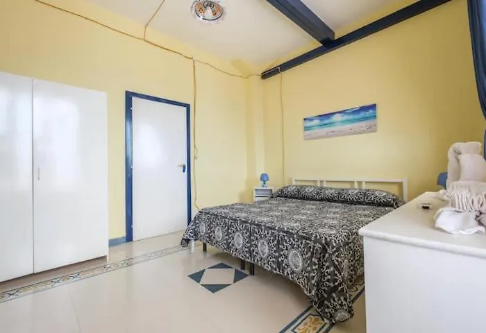 Blue Eden Strait Apartamento *