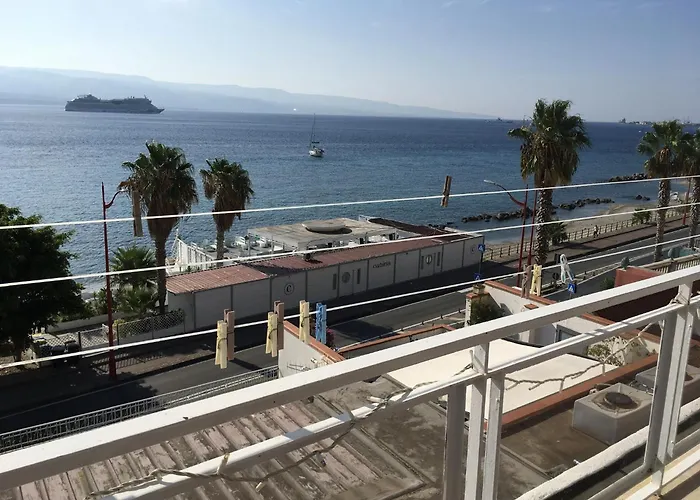 Apartamento Blue Eden Strait Messina